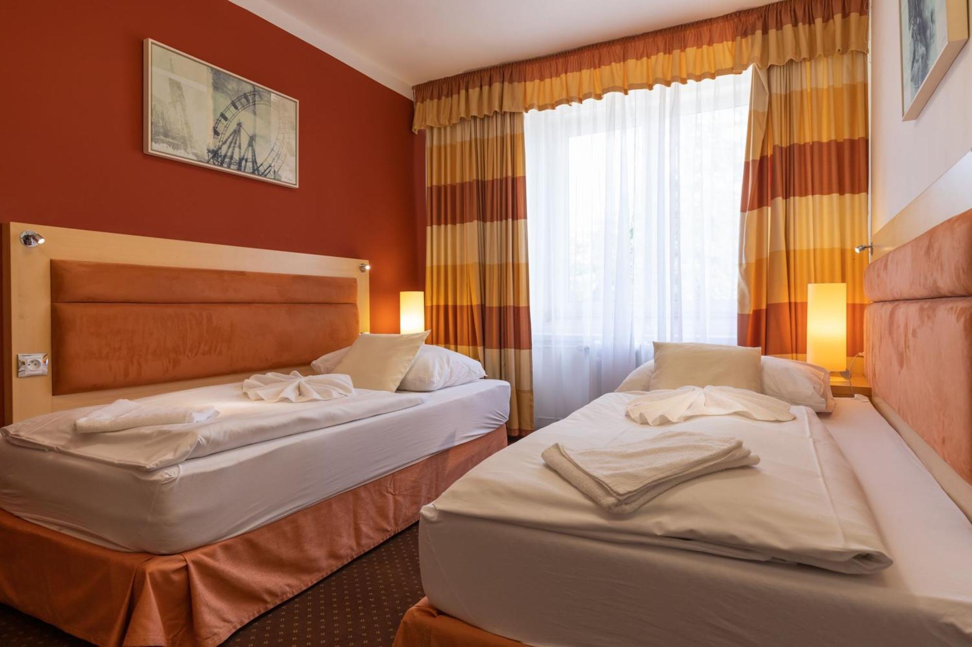 Active & Wellness Hotel Subterra Ostrov  Chambre photo