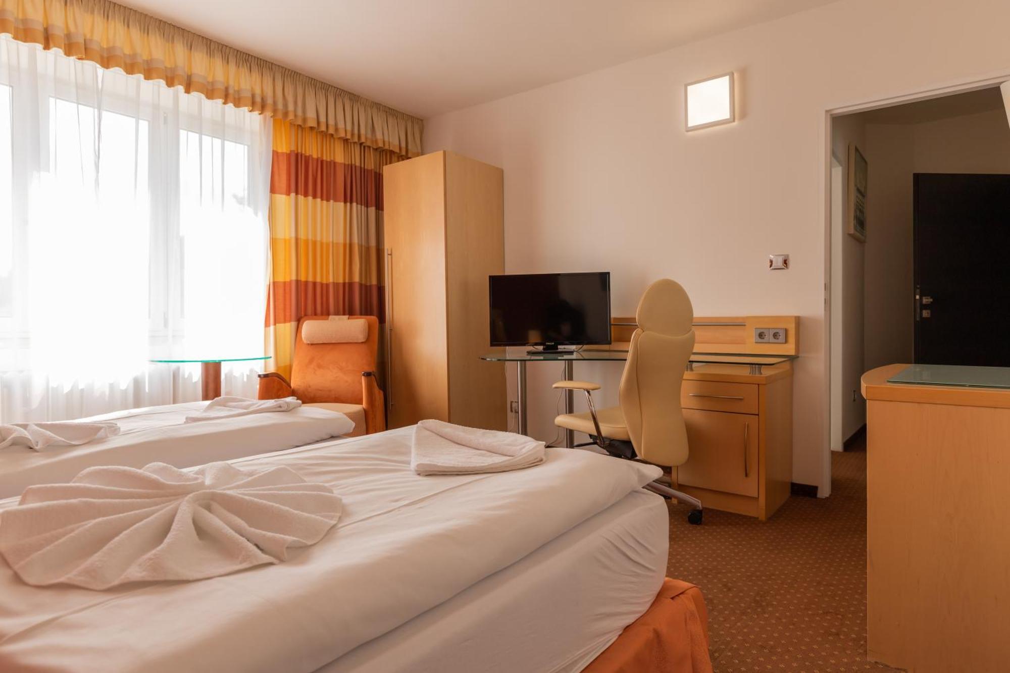 Active & Wellness Hotel Subterra Ostrov  Chambre photo